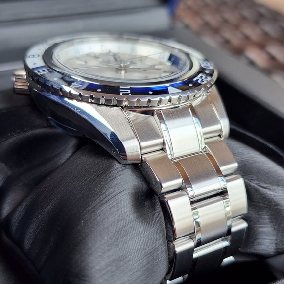 NEW 2022 GRAND SEIKO SPORTS SBGE275 LIMITED EDITION GMT WINTERS IN SHINSHU F/S - Picture 7 of 12